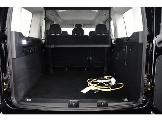 Volkswagen Caddy 1.5 TSI 115PK DSG-6 PHEV | TREKHAAK | PANORAMADAK | 1400KG TREKGEWICHT | NAVIGATIE | 17 INCH | 2X... ActivLease financial lease
