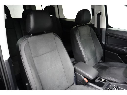 Volkswagen Caddy 1.5 TSI 115PK DSG-6 PHEV | TREKHAAK | PANORAMADAK | 1400KG TREKGEWICHT | NAVIGATIE | 17 INCH | 2X... ActivLease financial lease