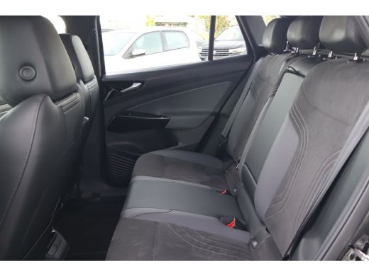 Volkswagen ID.4 Pro Business 77 kWh 286PK 98% SOH | Achteruitrijcamera | Apple Carplay/Android Auto|telefooninteg... ActivLease financial lease