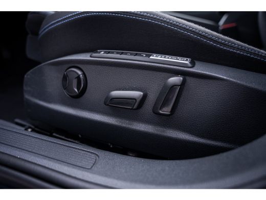 Volkswagen Passat Variant 1.4 TSI PHEV GTE Business | Achteruitrijcamera | Trekhaak elektrisch uitklapbaar | Voorst... ActivLease financial lease