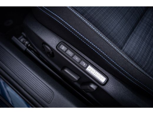Volkswagen Passat Variant 1.4 TSI PHEV GTE Business | Achteruitrijcamera | Trekhaak elektrisch uitklapbaar | Voorst... ActivLease financial lease