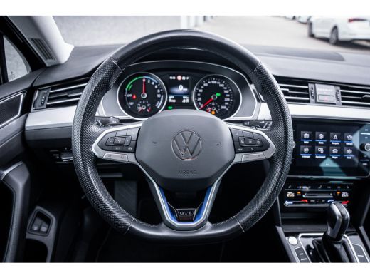 Volkswagen Passat Variant 1.4 TSI PHEV GTE Business | Achteruitrijcamera | Trekhaak elektrisch uitklapbaar | Voorst... ActivLease financial lease