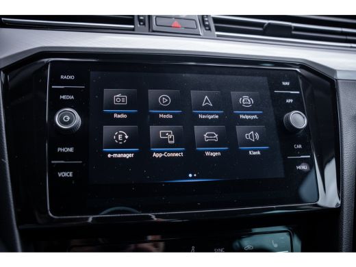 Volkswagen Passat Variant 1.4 TSI PHEV GTE Business | Achteruitrijcamera | Trekhaak elektrisch uitklapbaar | Voorst... ActivLease financial lease
