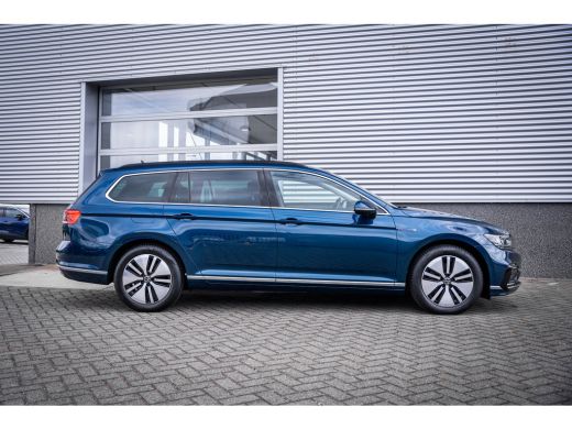 Volkswagen Passat Variant 1.4 TSI PHEV GTE Business | Achteruitrijcamera | Trekhaak elektrisch uitklapbaar | Voorst... ActivLease financial lease