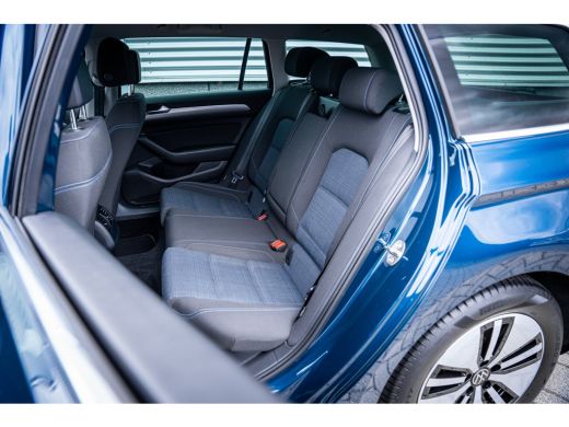 Volkswagen Passat Variant 1.4 TSI PHEV GTE Business | Achteruitrijcamera | Trekhaak elektrisch uitklapbaar | Voorst... ActivLease financial lease