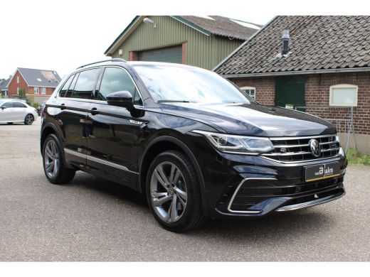 Volkswagen Tiguan 1.4 TSI eHybrid R-Line Business SOh 92.1% IQ LIGHT NAVI ECC 104000KM!! ActivLease financial lease