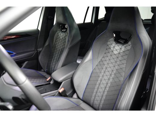 Volkswagen Tiguan 1.5 TSI 272PK eHybrid DSG-6 R-Line | TREKHAAK | PANORAMADAK | 360 CAMERA | BLACK STYLE | 19 INCH ... ActivLease financial lease
