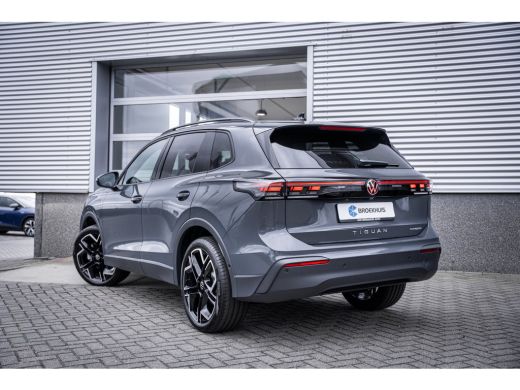Volkswagen Tiguan 1.5 TSI eHybrid 150 kW Life SOH 100% | Dodehoek detectie | Lichtmetalen velgen 5-spaaks 20" | Tre... ActivLease financial lease