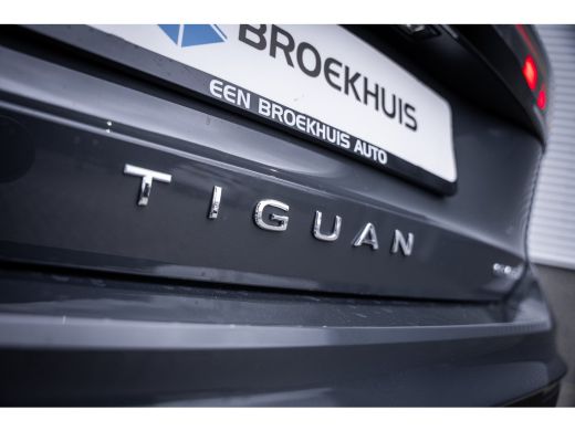 Volkswagen Tiguan 1.5 TSI eHybrid 150 kW Life SOH 100% | Dodehoek detectie | Lichtmetalen velgen 5-spaaks 20" | Tre... ActivLease financial lease