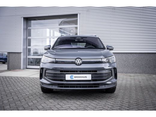 Volkswagen Tiguan 1.5 TSI eHybrid 150 kW Life SOH 100% | Dodehoek detectie | Lichtmetalen velgen 5-spaaks 20" | Tre... ActivLease financial lease