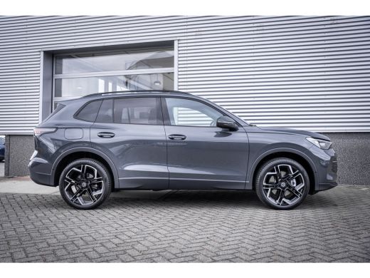 Volkswagen Tiguan 1.5 TSI eHybrid 150 kW Life SOH 100% | Dodehoek detectie | Lichtmetalen velgen 5-spaaks 20" | Tre... ActivLease financial lease