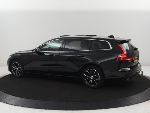 Volvo  V60 2.0 B3 Momentum Business | Panoramadak | Cruise control | Stuur/stoel verwarming | Trekhaak | Hea... ActivLease financial lease