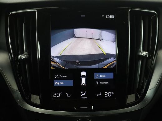 Volvo  V60 2.0 B3 Momentum Business | Panoramadak | Cruise control | Stuur/stoel verwarming | Trekhaak | Hea... ActivLease financial lease
