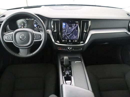 Volvo  V60 2.0 B3 Momentum Business | Panoramadak | Cruise control | Stuur/stoel verwarming | Trekhaak | Hea... ActivLease financial lease