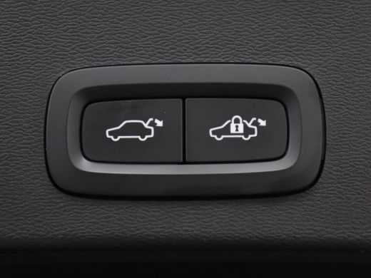Volvo  XC40 | SOH 90,7% | Panoramadak | Leder | Cruise control | Harman/Kardon | Stuur/stoel verwarming | Cli... ActivLease financial lease