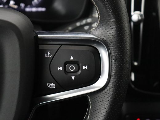 Volvo  XC40 | SOH 90,7% | Panoramadak | Leder | Cruise control | Harman/Kardon | Stuur/stoel verwarming | Cli... ActivLease financial lease
