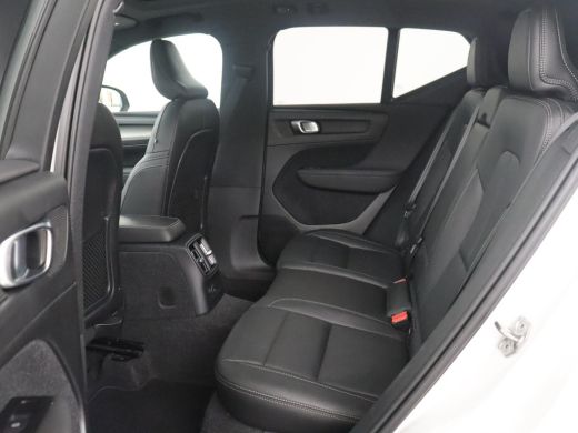 Volvo  XC40 | SOH 90,7% | Panoramadak | Leder | Cruise control | Harman/Kardon | Stuur/stoel verwarming | Cli... ActivLease financial lease