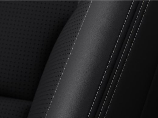 Volvo  XC60 2.0 T8 Plug-in hybrid AWD Ultra Dark Exec. Ed. | Achterbank verwarmd | Actieve noodgeval assisten... ActivLease financial lease