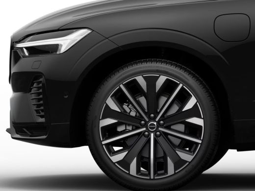 Volvo  XC60 2.0 T8 Plug-in hybrid AWD Ultra Dark Exec. Ed. | Achterbank verwarmd | Actieve noodgeval assisten... ActivLease financial lease