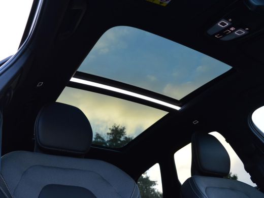Volvo  XC60 T8 Recharge AWD Ultimate Dark | SOH 98% ActivLease financial lease