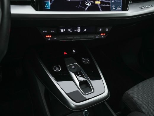 Audi Q4 e-tron 35 Advanced Edition 55 kWh {SoH-88%} (INCL-BTW) Aut. *NAVI-FULLMAP | MATRIX-LED | KEYLESS | AUDI-... ActivLease financial lease