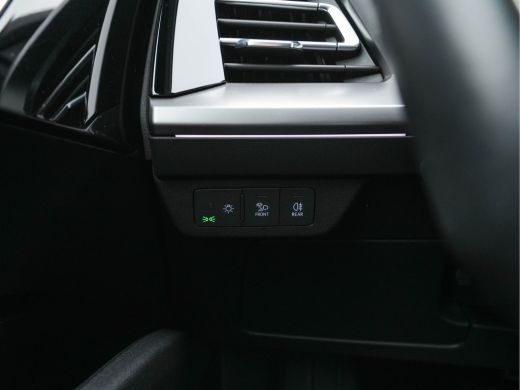 Audi Q4 e-tron 35 Advanced Edition 55 kWh {SoH-88%} (INCL-BTW) Aut. *NAVI-FULLMAP | MATRIX-LED | KEYLESS | AUDI-... ActivLease financial lease