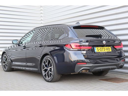 BMW 5 Serie Touring 530e 292PK BUSINESS EDITION PLUS M-SPORT AUTOMAAT SOH 95% / NAVI / LEDER / FULL-LED / CLI... ActivLease financial lease