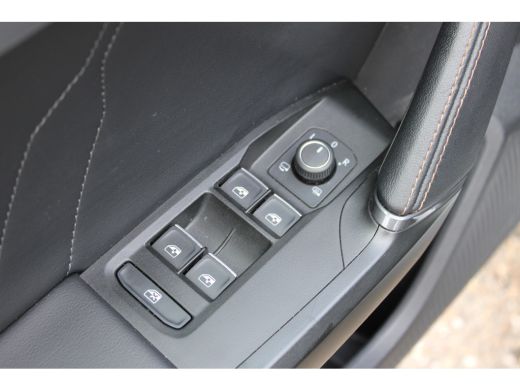 CUPRA Leon Sportstourer 1.4 e-Hybrid PHEV Business SOh 91,9% NAVI ECC CAMERA 62000KM!!! ActivLease financial lease
