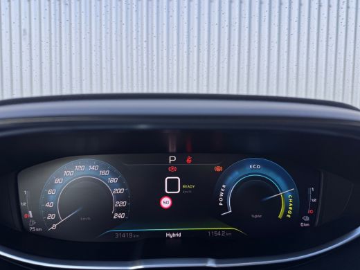 Peugeot 3008 1.6 HYbrid 225 GT | Comfortstoel + Geheugen | Panoramadak | Focal Premium Audio | Camera | Apple ... ActivLease financial lease