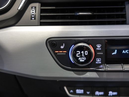 Audi A4 Avant 40 TFSI S-Line edition / 204pk / Panorama dak / Trekhaak / Stoelverwarming / ActivLease financial lease