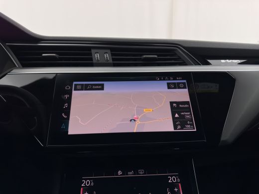 Audi e-tron 55 quattro S edition 95 kWh [3-Fase-11kW] {SoH-92%} (INCL-BTW) *PANO | LEATHER | BANG&OLUFSEN | A... ActivLease financial lease