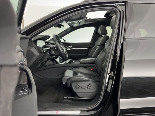 Audi e-tron 55 quattro S edition 95 kWh [3-Fase-11kW] {SoH-92%} (INCL-BTW) *PANO | LEATHER | BANG&OLUFSEN | A... ActivLease financial lease