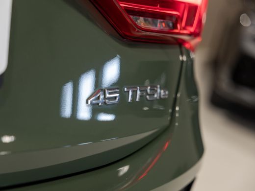 Audi Q3 45 TFSI e S-Line Edition SOH 92% / 245pk / NAP / Achteruitrij camera / Trekhaak / Dodehoek herken... ActivLease financial lease