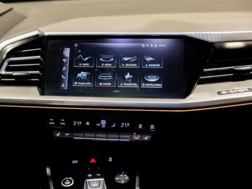 Audi Q4 Sportback e-tron 40 S edition 77 kWh SOH 93% / 204pk / Panoramadak / Leder ActivLease financial lease