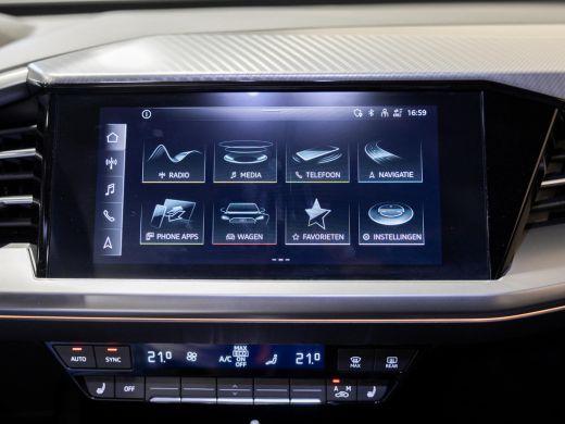 Audi Q4 Sportback e-tron 40 S edition 77 kWh SOH 93% / 204pk / Panoramadak / Leder ActivLease financial lease