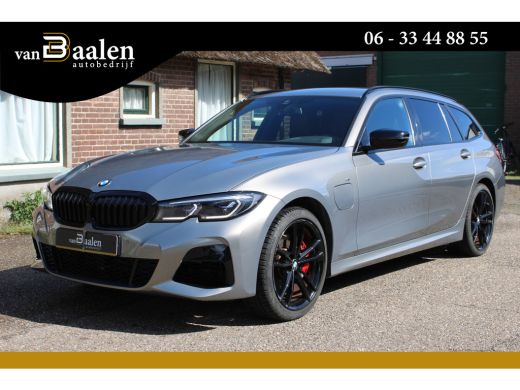 BMW 3 Serie Touring 330e xDrive High Executive M-SPORT NAVI LED VIRTUAL TH 84000KM!!! ActivLease financial lease