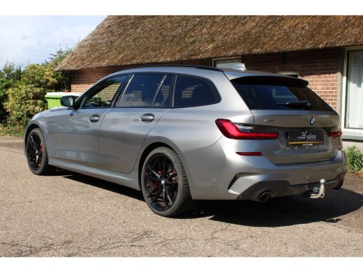 BMW 3 Serie Touring 330e xDrive High Executive M-SPORT NAVI LED VIRTUAL TH 84000KM!!! ActivLease financial lease