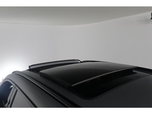 BMW X1 xDrive30e M-Sport | 1e Eigenaar! | SOH 95% | Open Dak | Trekhaak | Sfeerverlichting | harman/Kard... ActivLease financial lease