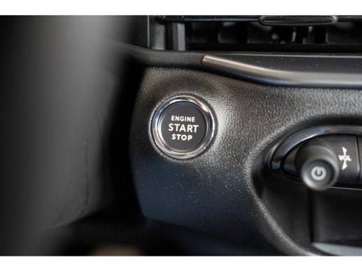 Fiat 600 1.2 Hybrid Urban | Stoelverwarming | Camera | Navigatie | Climate Controle | Apple Carplay & Andr... ActivLease financial lease