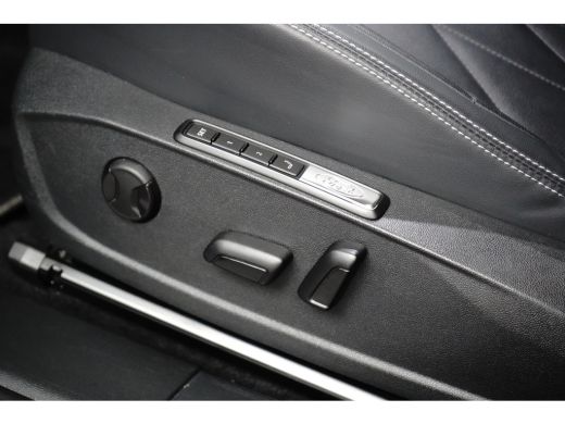 Ford Capri Premium Extended Range 340pk AWD 79KWh | AGR-Stoelen | Head-Up | Warmtepomp | Matrix-Led | 4 Jaar... ActivLease financial lease