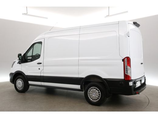 Ford E-Transit L2H2 68 kWh | Snelladen | SOH 94% | 360&deg; Camera | Clima | 3 Zits | Cruise | Carplay | Parkeersens. ActivLease financial lease