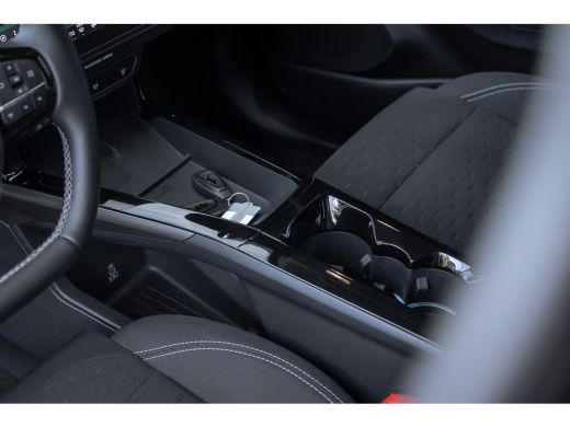 Ford Puma Gen-E 44 kWh | Camera | Winter-pack | Privacy-glass | Full LED ActivLease financial lease