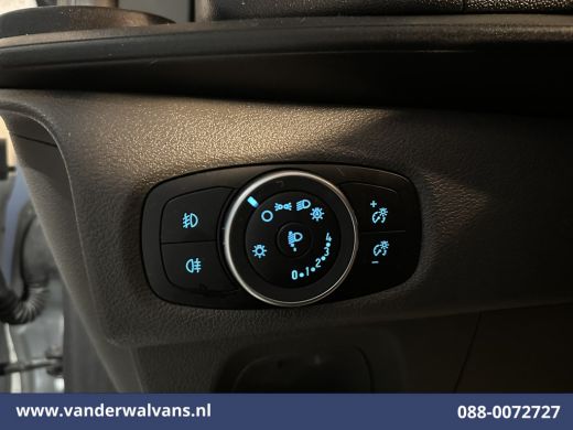 Ford Transit Custom 2.0 TDCI 130pk L2H1 Euro6 Airco | Navigatie | 2800kg Trekhaak | LED | Apple Carplay Cruisecontrol... ActivLease financial lease