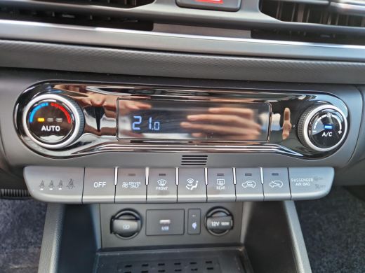 Hyundai Kona 1.6 GDI HEV Premium | All-in prijs | Automaat | Android auto/apple carplay | leder bekleding ActivLease financial lease