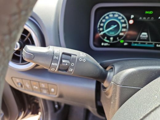 Hyundai Kona 1.6 GDI HEV Premium | All-in prijs | Automaat | Android auto/apple carplay | leder bekleding ActivLease financial lease