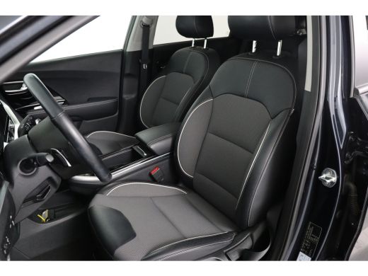 Kia e-Niro DynamicPlusLine 64 kWh | 1e Eigenaar! | Open Dak | Stoel/Stuur Verwarming | Camera | Navi | Cruis... ActivLease financial lease