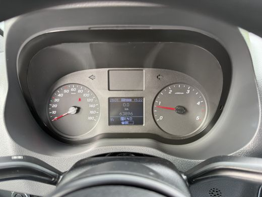 Mercedes-Benz Sprinter 316 CDI 164 PK AUTOMAAT / L2H2 / HYDR. LAADKLEP / AFNEEMBARE 2.8 TONS TREKHAAK / CAMERA / 1e EIG. ActivLease financial lease