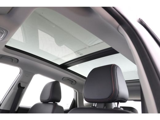 MG ZS EV EV Long Range Luxury 70 kWh Panorama, 360 camera, Apple carplay! ActivLease financial lease