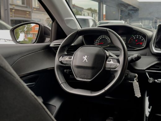 Peugeot 208 1.2 ACTIVE PACK 138D.KM AIRCO APPLE-CARPLAY LED LMV PDC ActivLease financial lease