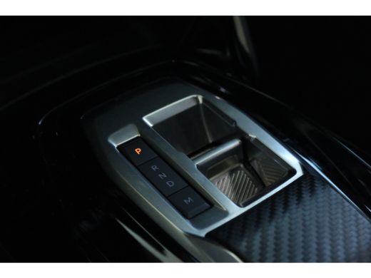 Peugeot 208 1.2 Hybrid 145 e-DCS6 GT | NL-Auto | Adapt. Cruise| 360 Camera | Keyless | Carplay | Navi | Clima... ActivLease financial lease